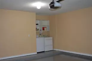 13703 Cambourne Dr, Pflugerville, TX 78660 - Photo 10