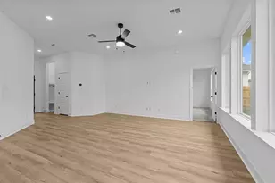 217 Flowering Senna Dr, Buda, TX 78610 - Photo 4