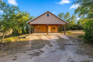 3204 Tabletop Mountain Dr, Spicewood, TX 78669 - Photo 8
