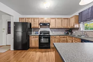 3204 Tabletop Mountain Dr, Spicewood, TX 78669 - Photo 12
