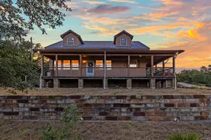 3204 Tabletop Mountain Dr, Spicewood, TX 78669 - Photo 1