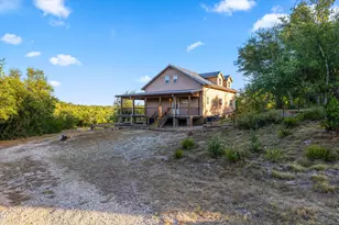 3204 Tabletop Mountain Dr, Spicewood, TX 78669 - Photo 32