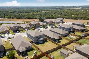 212 Star Spangled Dr, Liberty Hill, TX 78642 - Photo 32