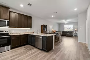 212 Star Spangled Dr, Liberty Hill, TX 78642 - Photo 4