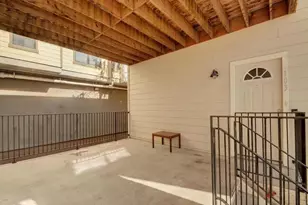 2410 Leon St, Austin, TX 78705 - Photo 10