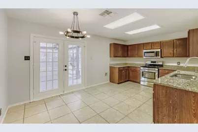 4010 Reeders Drive, Austin, TX 78725 - Photo 16