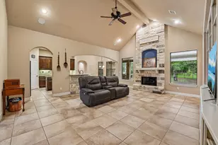 132 Wagon Way, Bastrop, TX 78602 - Photo 10