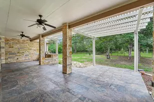 132 Wagon Way, Bastrop, TX 78602 - Photo 32