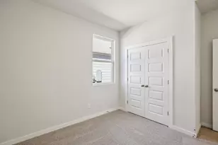 148 Two Bits Ln, Elgin, TX 78621 - Photo 18