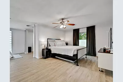 5700 Avenue G, Austin, TX 78752 - Photo 18