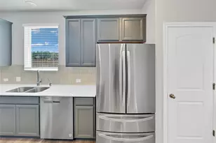 2437 Roosevelt Rd, Leander, TX 78641 - Photo 10