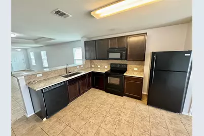 5816 Knoll Pines Pass Drive, Austin, TX 78724 - Photo 6