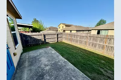 5816 Knoll Pines Pass Drive, Austin, TX 78724 - Photo 22