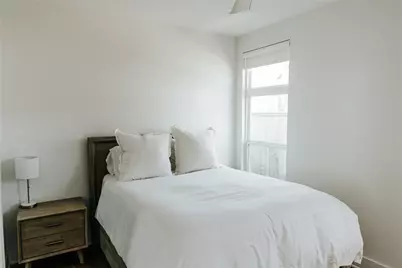 1128 Walton Lane #2, Austin, TX 78721 - Photo 18