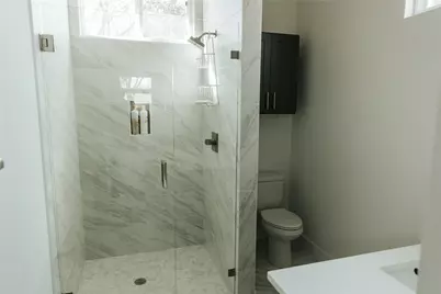 1128 Walton Lane #2, Austin, TX 78721 - Photo 10