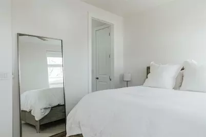 1128 Walton Lane #2, Austin, TX 78721 - Photo 20