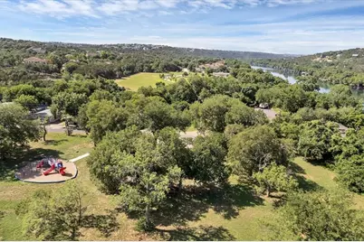 13700 Montview Drive, Austin, TX 78732 - Photo 14