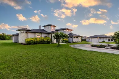 124 Park Place Drive, Georgetown, TX 78628 - Photo 2