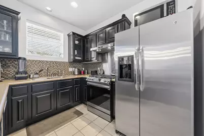 1817 Carlson Drive #37C, Austin, TX 78741 - Photo 6