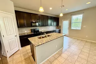 19312 Elk Horn Dr, Pflugerville, TX 78660 - Photo 2