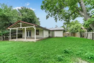 1405 Adams Street, Taylor, TX 76574 - Photo 16