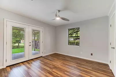 1405 Adams Street, Taylor, TX 76574 - Photo 8
