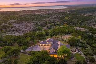 1071 Escalar Dr, Buchanan Dam, TX 78609 - Photo 28
