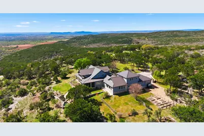1071 Escalar Drive, Buchanan Dam, TX 78609 - Photo 32