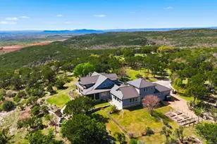 1071 Escalar Dr, Buchanan Dam, TX 78609 - Photo 32