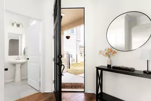 7810 Song Sparrow Dr., Austin, TX 78744 - Photo 8