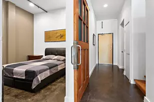 1601 E Cesar Chavez St, Austin, TX 78702 - Photo 18