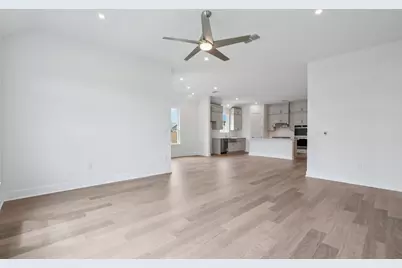 360 San Saba Drive, Buda, TX 78610 - Photo 8
