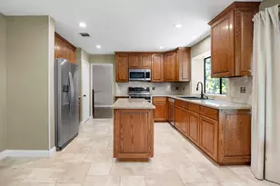 2000 Woods Cove, Round Rock, TX 78681 - Photo 20