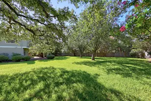 2000 Woods Cove, Round Rock, TX 78681 - Photo 34