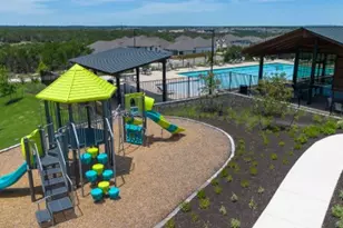 129 Amber Oak Ln, Georgetown, TX 78628 - Photo 36