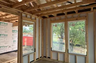 129 Amber Oak Ln, Georgetown, TX 78628 - Photo 8