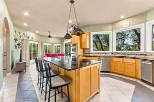 601 Winding Oak Dr, Leander, TX 78641 - Photo 10