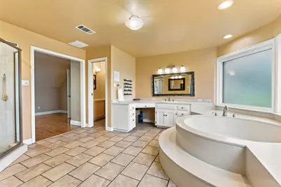 601 Winding Oak Drive, Leander, TX 78641 - Photo 14
