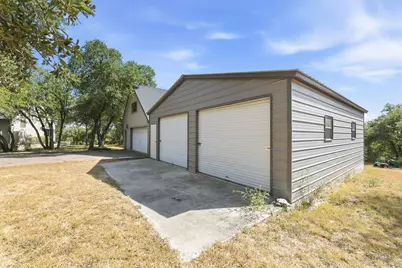 601 Winding Oak Drive, Leander, TX 78641 - Photo 30
