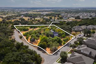 601 Winding Oak Dr, Leander, TX 78641 - Photo 2