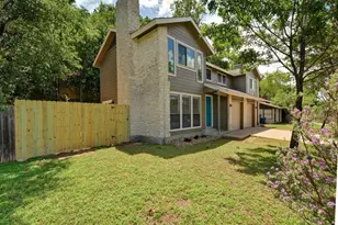 6521 Hart Ln, Austin, TX 78731 - Photo 2
