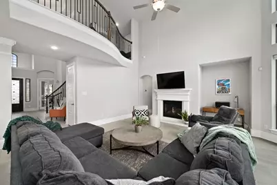 304 Wavy Cattail Cove, Georgetown, TX 78626 - Photo 8