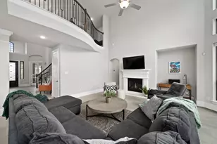 304 Wavy Cattail Cv, Georgetown, TX 78626 - Photo 8