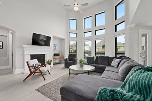 304 Wavy Cattail Cv, Georgetown, TX 78626 - Photo 6