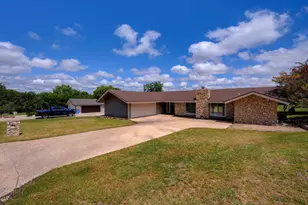 18 Country Ln, Wimberley, TX 78676 - Photo 2