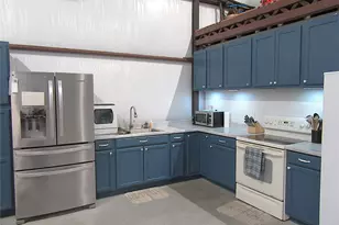 8821 County Rd 133, Burlington, TX 76519 - Photo 12