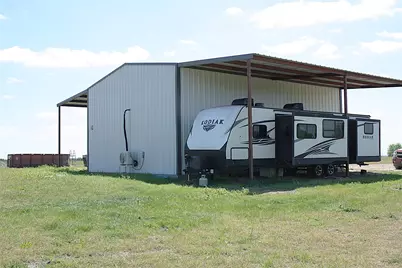 8821 County Road 133, Burlington, TX 76519 - Photo 10
