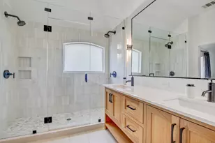 8109 Campeche Bay Pl, Round Rock, TX 78681 - Photo 2