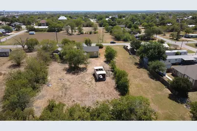701 N Bastrop Street, Manor, TX 78653 - Photo 8