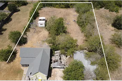 701 N Bastrop Street, Manor, TX 78653 - Photo 2